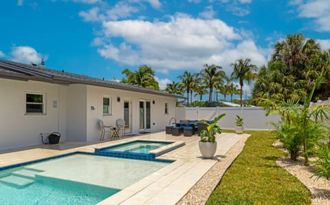 New Pool & Spa 2023 