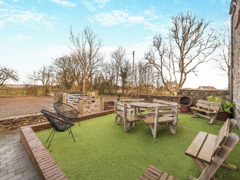 Outdoor | The Barn Owl - North Plain Farm, Bowness-on-Solway