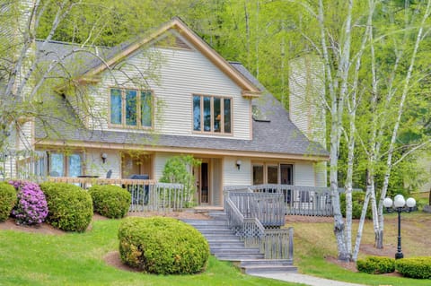 Jackson Vacation Rental | 2BR | 3BA | Stairs Required | 1,442 Sq Ft