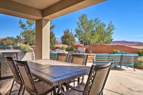 Private Backyard | Patio | Gas Grill