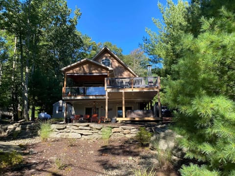 Wallenpaupack Lakehouse with Views