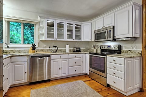 Kitchen - upper floor