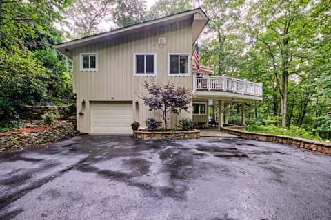 Upper parking and single car garage