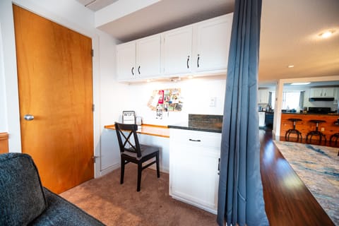 [Living area] Dedicated workspace