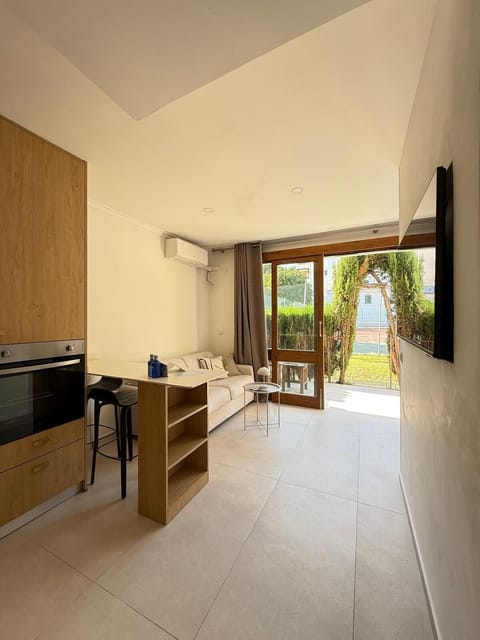 Cozy estudio in a lovely urbanization, close to the beach and Marbella center (1)