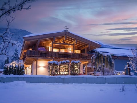 Chalet zum Schneider Mascht Apartment in Salzburgerland