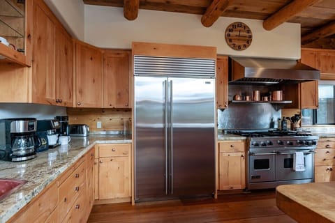 The kitchen was made with a chef's taste in mind! Fully equipped with everything you need to prepare all of your favorite meals. Double ovens and two refrigerators.