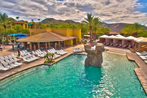 Take a dip in the sunshine!