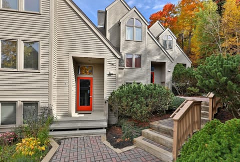 Fall Line condos are nestled in a lovely wooded area close to skiing and golf
