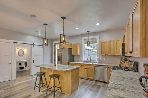 Kitchen | Cooking Basics | Drip Coffee Maker