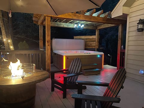 hot tub and gas firepit