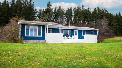 This 40 year old bungalow was just recently fully renovated. 