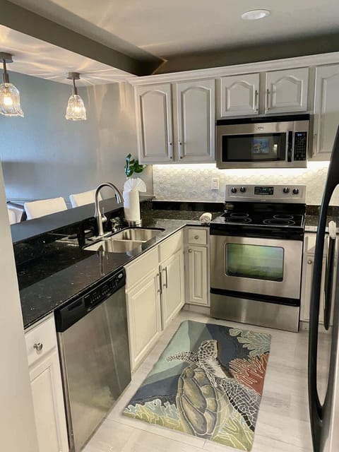 Kitchen; Dishwasher, Stove/Oven, Microwave, Fridge/Ice Maker, Coffee Maker.