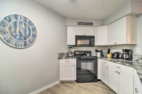 Kitchen | Fully Equipped