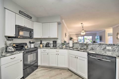 Kitchen | Cooking Basics | Blender | Toaster | Coffee Maker