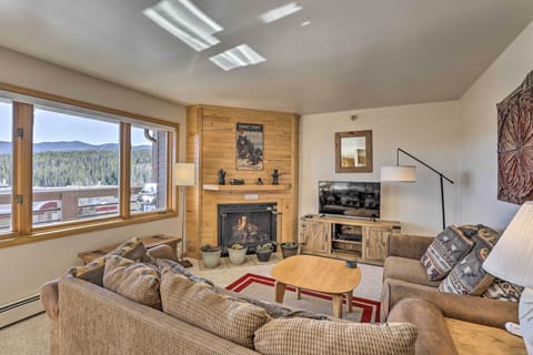 Silverthorne Vacation Rental | 2BR | 2BA | Stairs Required | 800 Sq Ft