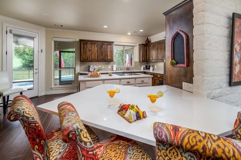 Enjoy your breakfast right here.