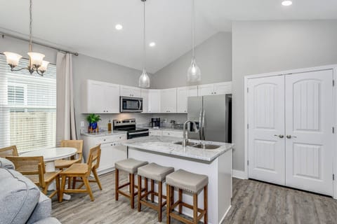 Fulling stocked and modern kitchen