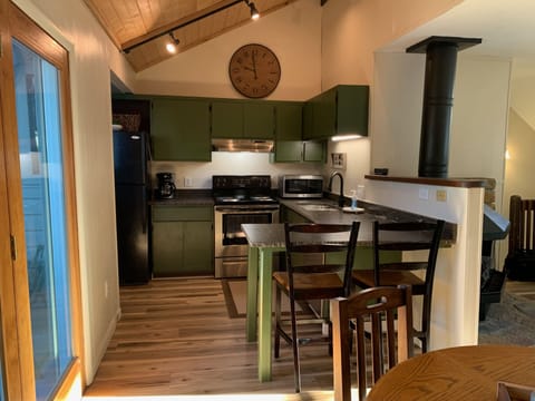 Plenty of storage and space for meal prep with good conversation! 