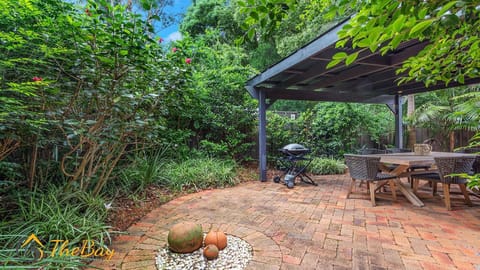 Rear Courtyard