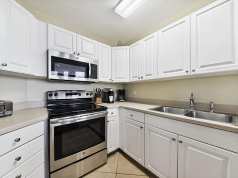 Kitchen at 2504 SeaCrest