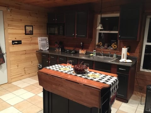 Kitchen - sink and microwave