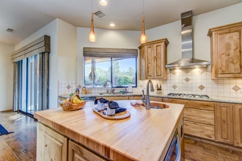 Center Butcher Block Island