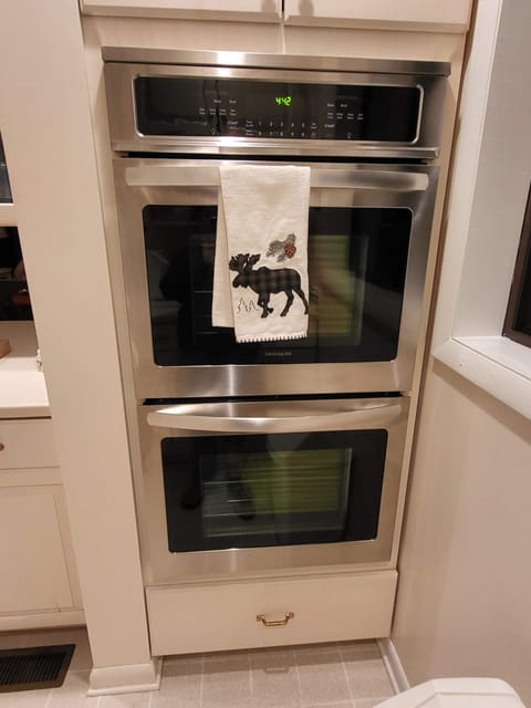 Brand new double oven