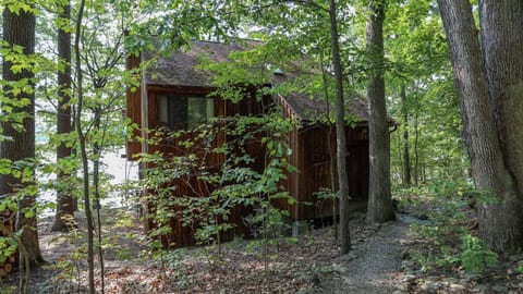 Back Entry of Cottage off the Driveway