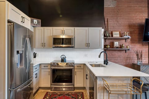 Fully stocked kitchen.