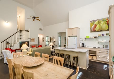 46d6a97e-ee35-4371-90e8-789e8ed915ce