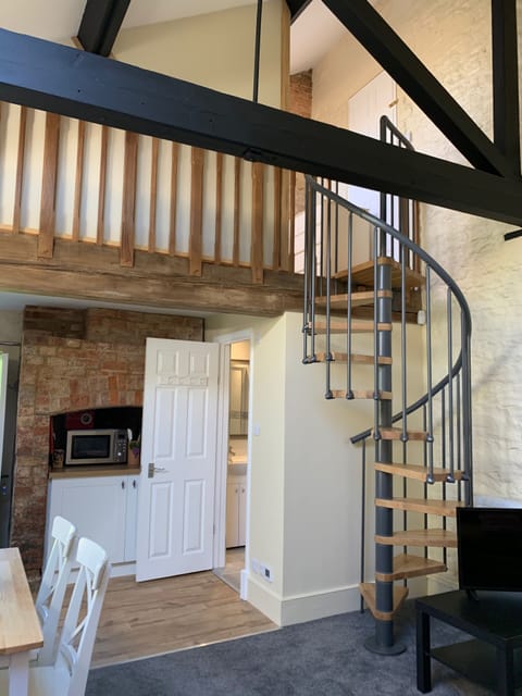 Double height ceiling with mezzanine