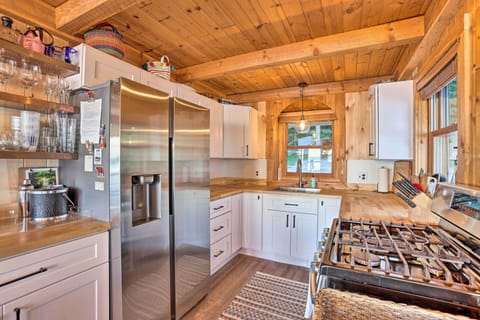 Kitchen | Coffee Maker | Toaster