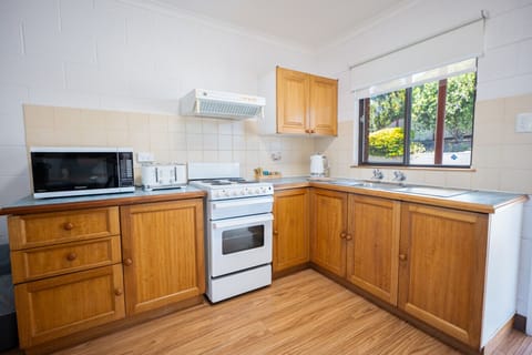 Full kitchen facilities