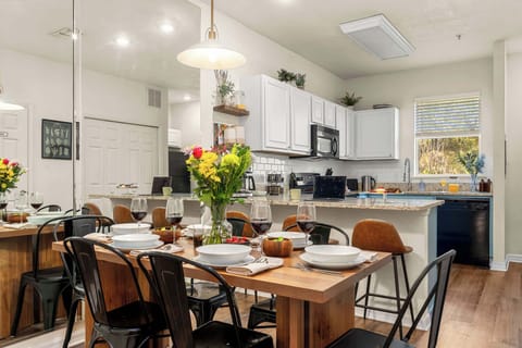 Bring the whole family! Plenty of seating to accommodate everyone ☺️