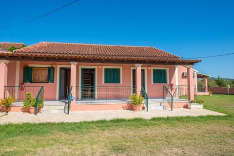 Georgia Apartment 3 Sidari 