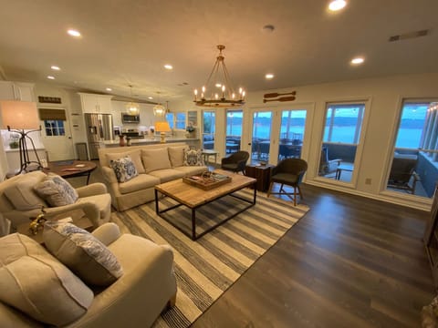 Main House - Living Room