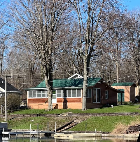 The cabin is perfectly situated just steps from the waterfront. 