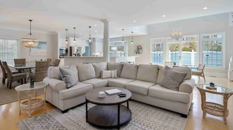 5 Bayberry Lane is Updated and Open