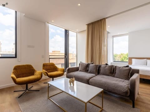 Welcome Wynwood house