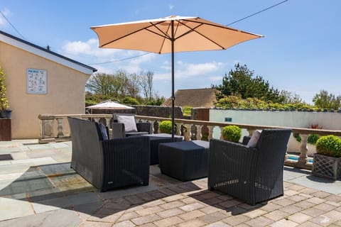 Windy Ridge - 5 Bedroom Holiday Home - Oxwich (500)