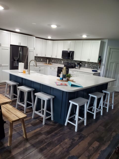 Kitchen Island