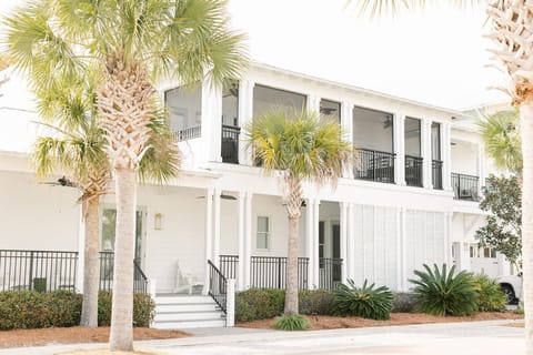 Gorgeous white beach home! Front of Crew Rest!
