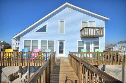 3229 E Beach Dr Jewell of the-small-001-18-Front of Home-666x441-72dpi