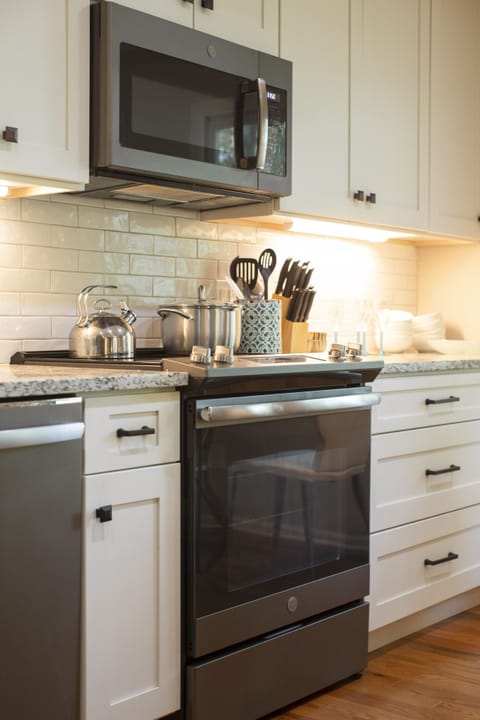 Microwave, dishwasher, and even a tea kettle!