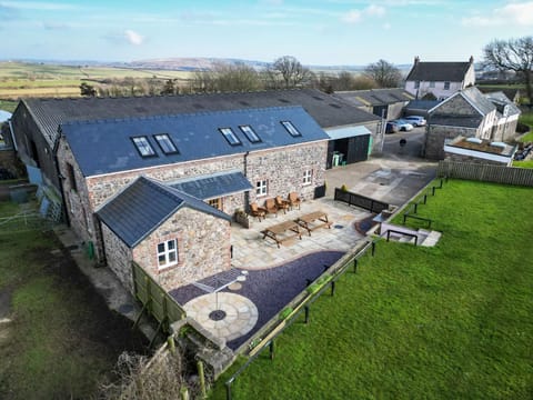 The Chaffhouse -  4 Bedroom - Llangennith (6669)