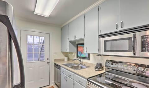 Kitchen | Fully Equipped | Cooking Basics