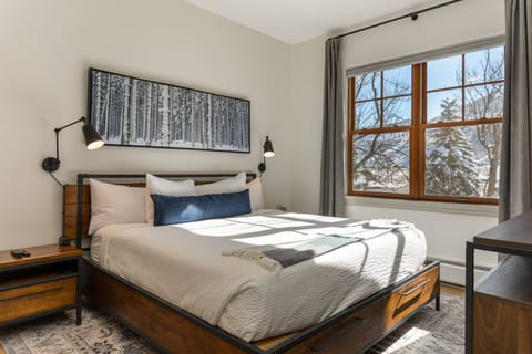 The Primary Bedroom Offers a KingSize Memory Gel Bed & Double Windows Boasting Stunning Mountain Views!