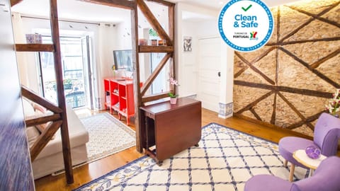 Bright and unique living area, with a lovely and sunny view #airbnb #airbnblisbon #portugal #pt #lisbon #livingarea #bright #unique #lovely #sunny