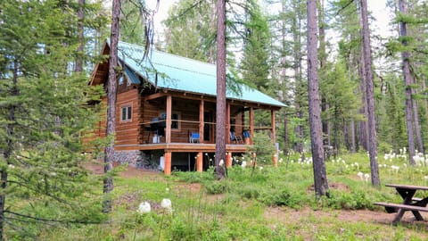 Beyersfort on Cygnet Lake